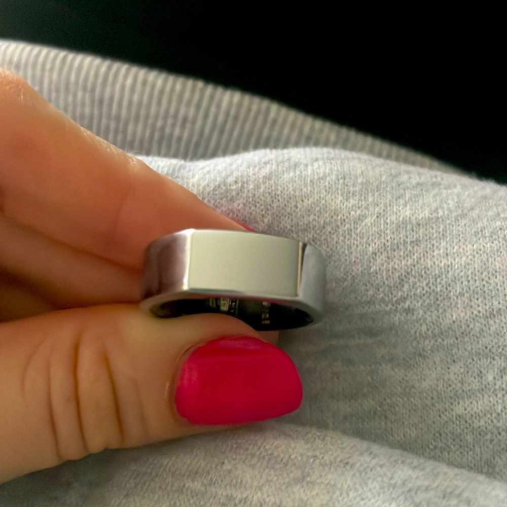 Oura ring silver heritage size 8